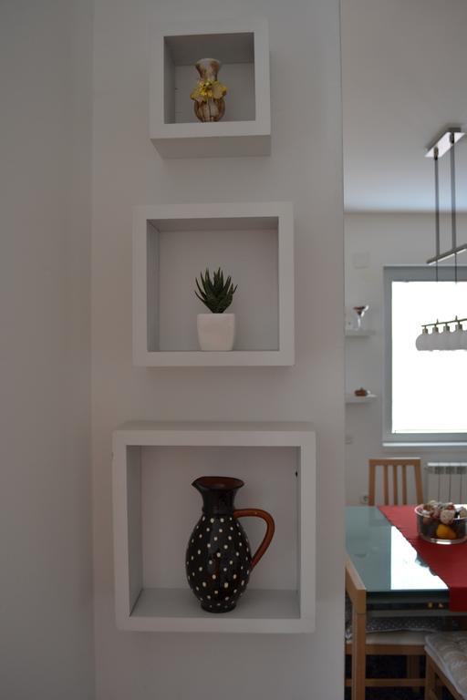 Luxury Apartment Near City Center 斯科普里 外观 照片